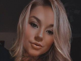 Preciousmynxx cam model profile picture 