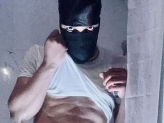 MiguelBlu profilbild på webbkameramodell