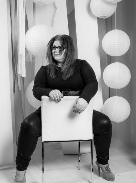 Performer PlusSizeWifey Photo 5