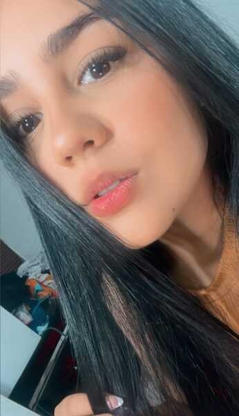 Artista NaylaAdawi Foto 7