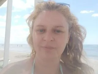 Image de profil du modèle de webcam ALBERTTAx