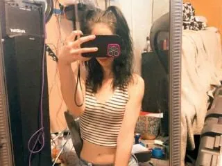 Image de profil du modèle de webcam RavenNicole69