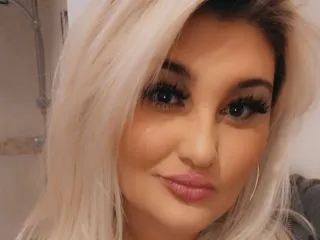 Laura92 profilbild på webbkameramodell