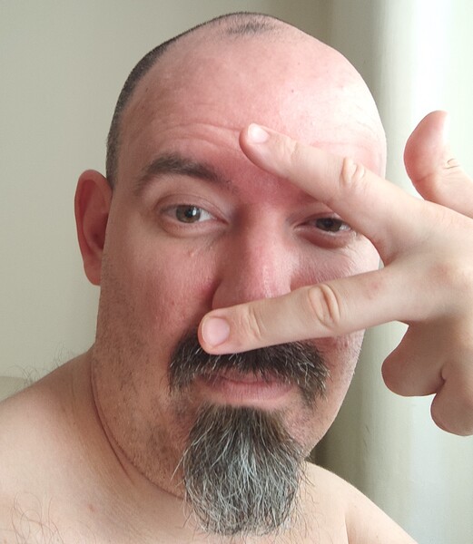 Intérprete ThatUKguy Foto 3