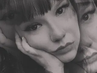 Dakota_Rouxxx