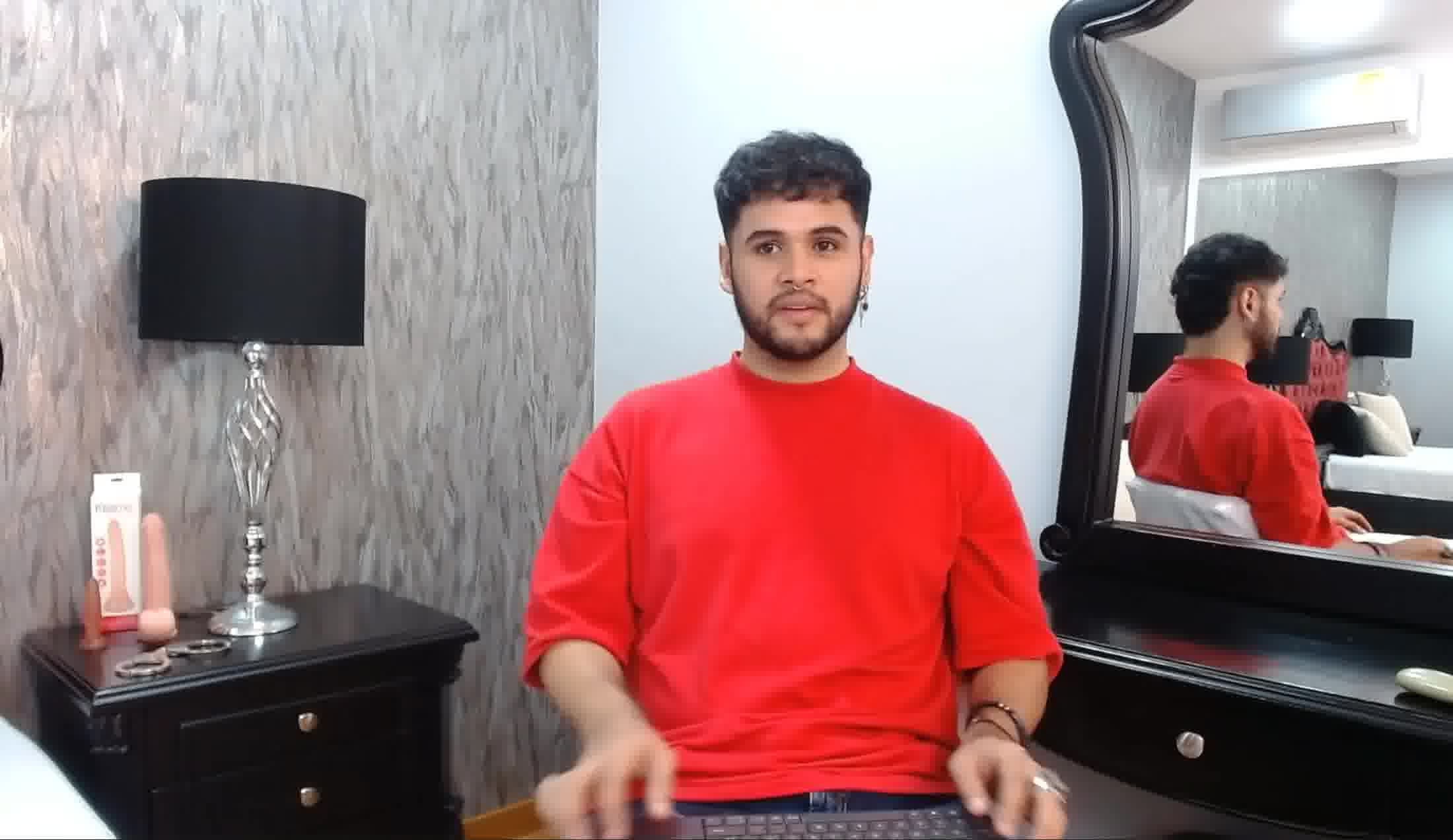 Performer Damian_Fox Video 1