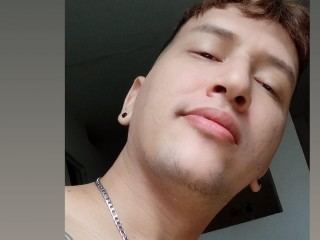 danieleltravieso profielfoto van cam model 