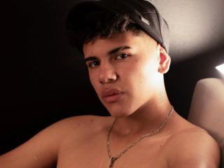 Foto de perfil de modelo de webcam de DavxMich 