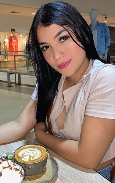 Performer CloeRooses Photo 5