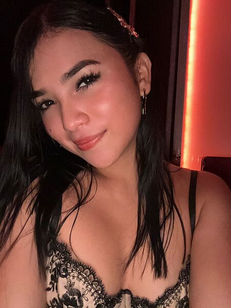 Performer CloeRooses Photo 4