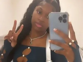 prettyfacebri profielfoto van cam model