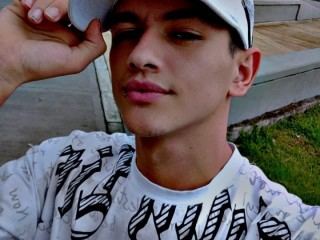 Eduardo_23 Profilbild des Cam-Modells 