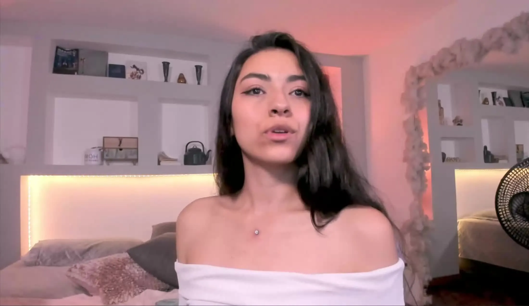 Artiest CanelleGarces Video 2