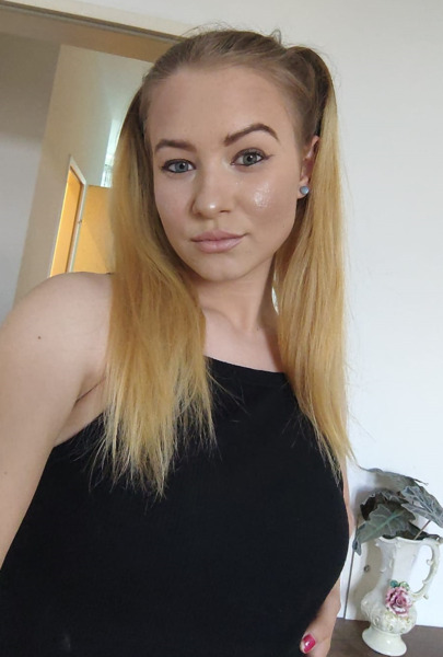 Artista LORAA18 Foto 1