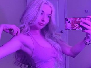 Image de profil du modèle de webcam ChristinaRayXO