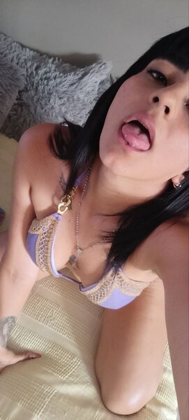 Interprète EmmaaJohnnson Photo 3