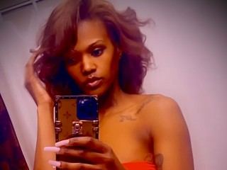 Foto de perfil de modelo de webcam de ThaBaby