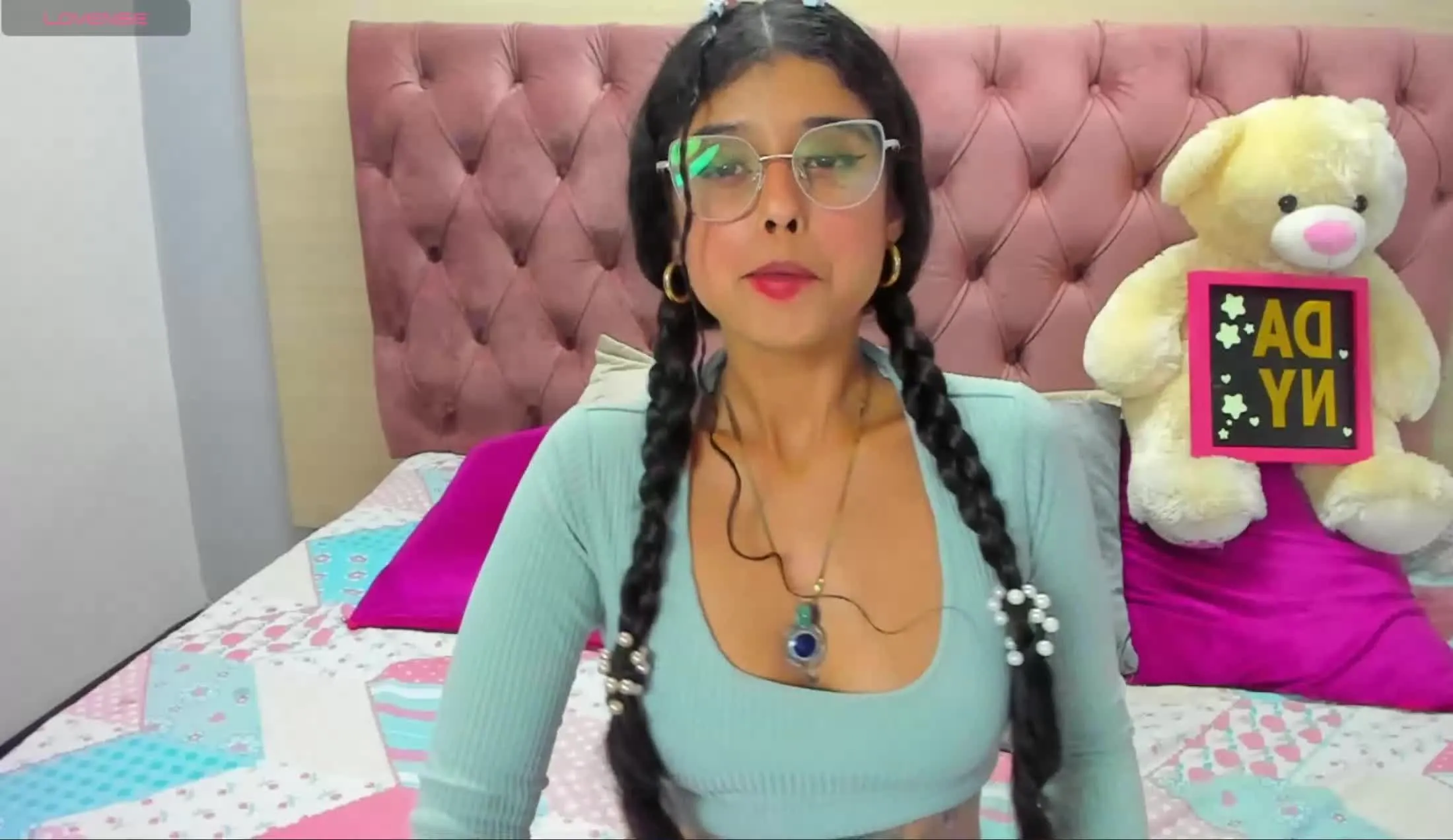 Artiest DaniBellucii Video 1