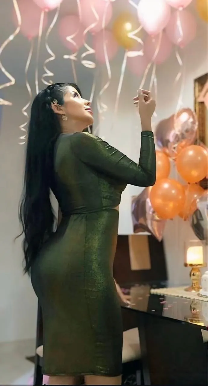 Interprète Katy_Devine Photo 4