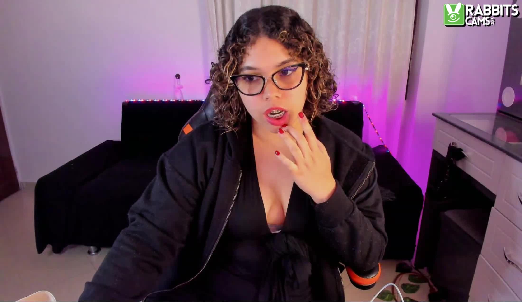 Intérprete MadelainneTaylor Video 1