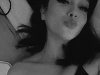 babeblooming profilbild på webbkameramodell