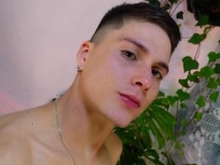 Foto de perfil de modelo de webcam de Wilrouss 