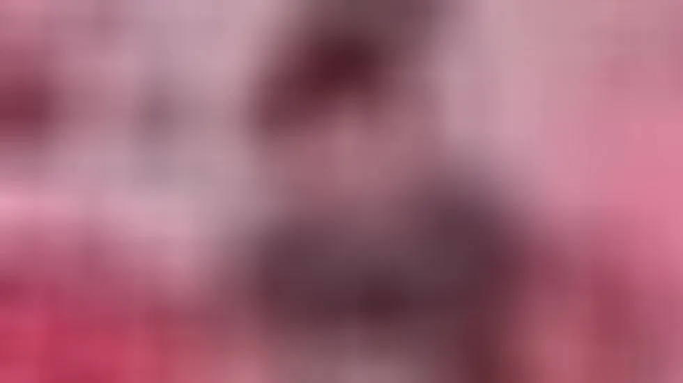 Intérprete hothoneychile Video 1
