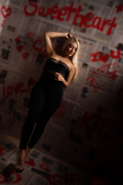 Performer MileyCruz Photo 4