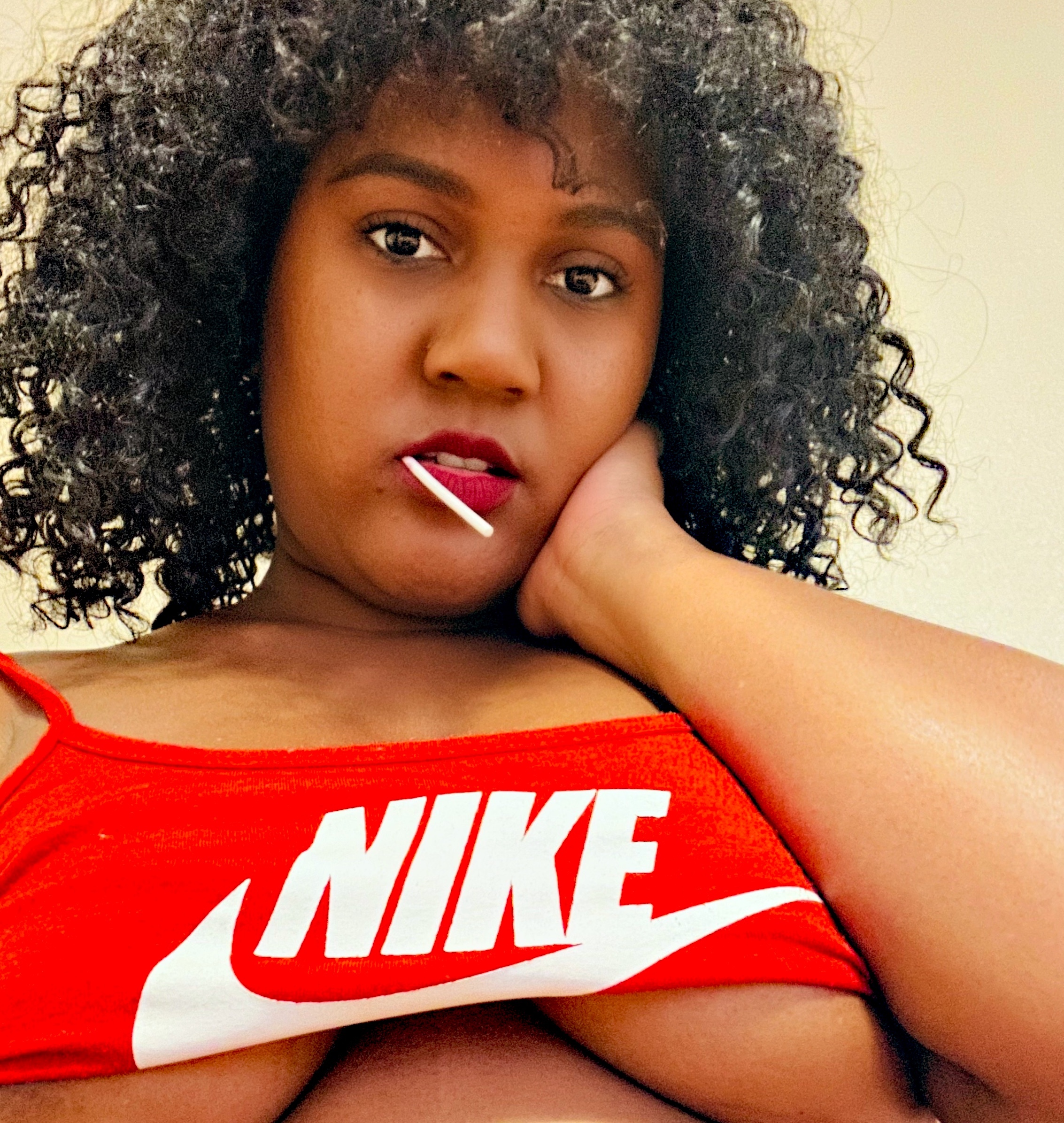 Performer NikolePlays Photo 9