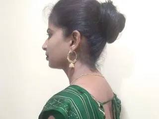 busty_kim profilbild på webbkameramodell