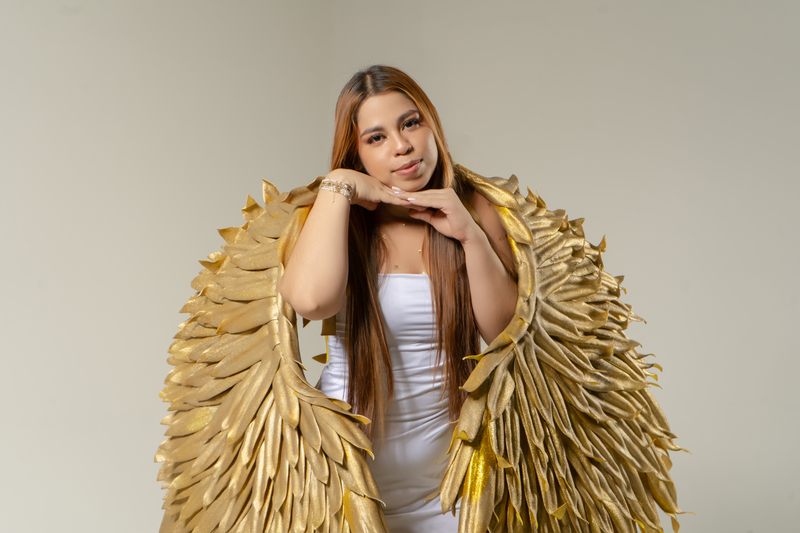 Performer MaddiEvans Photo 1