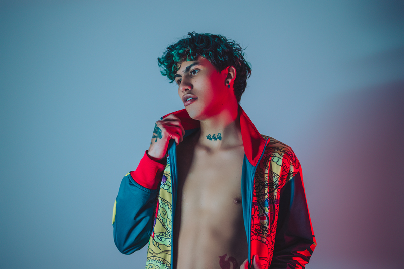 Performer ElliotPhilips Photo 2