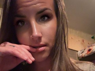 LexyLou24 immagine del profilo del modello di cam