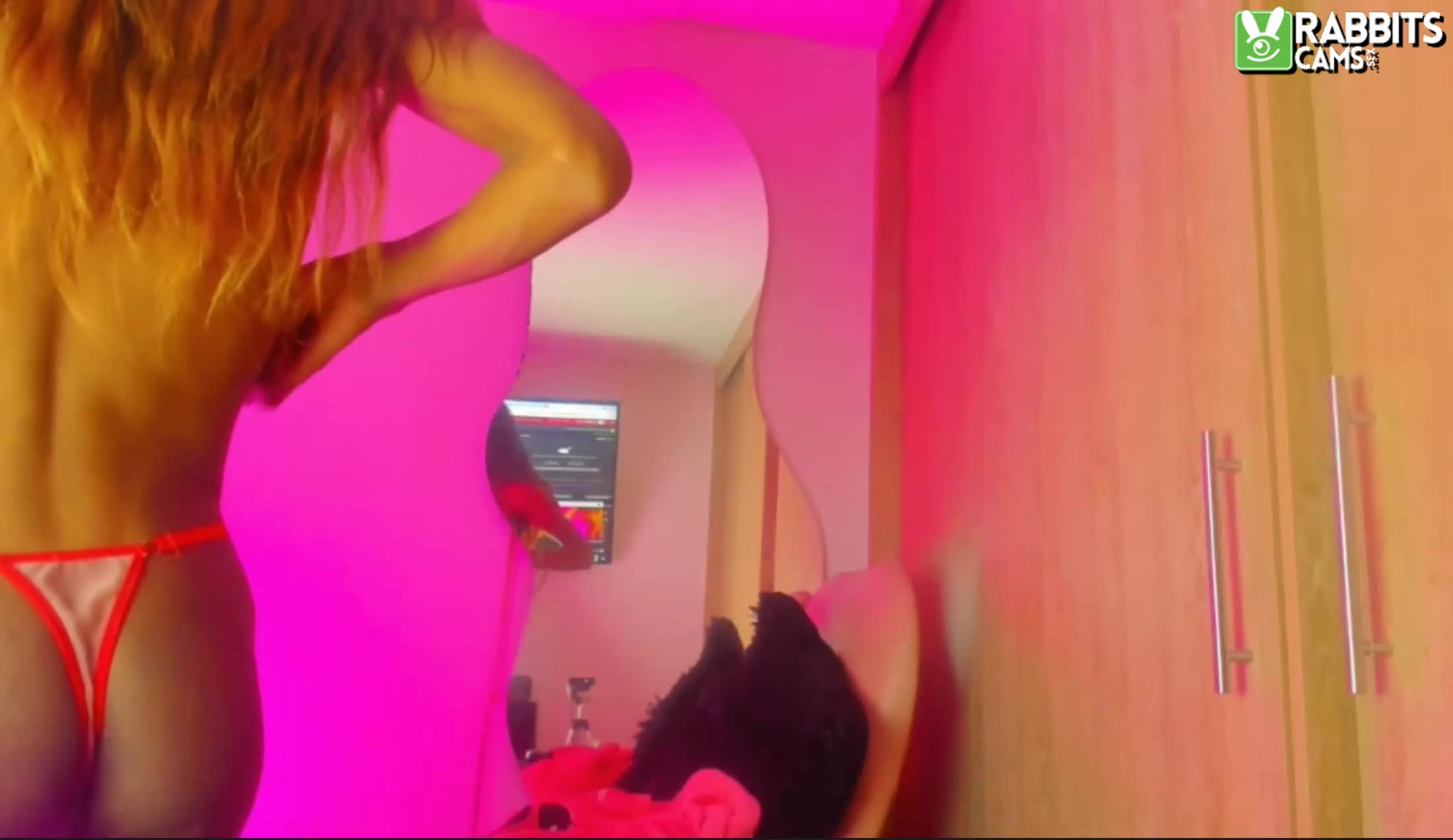 Interprète ValeriaEboony Vidéo 2