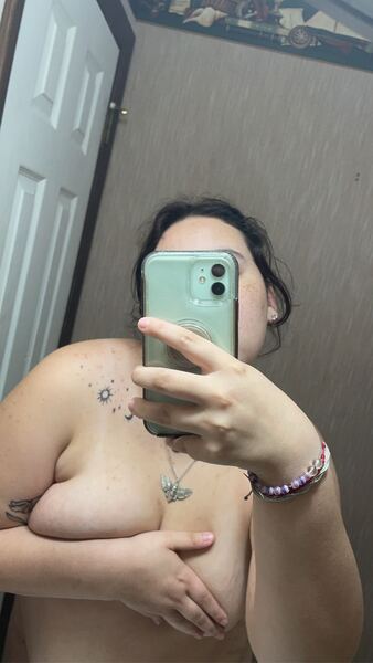 Artist pinkberriebaby Foto 3