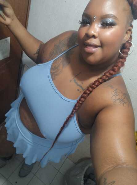 Utøver BriyinaBloom Bilde 4