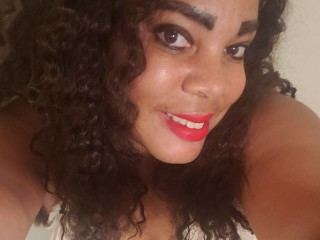 MercedesSinclair cam model profile picture 