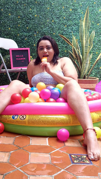 Darsteller CarooHorny Foto 12