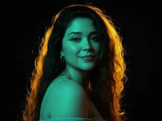 Charlottesinclair22 cam model profile picture