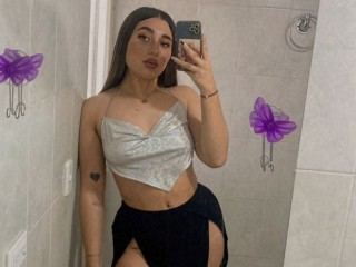 Image de profil du modèle de webcam Scarlettandlya1cs