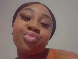 BlackBeautyByGodx profilbild på webbkameramodell