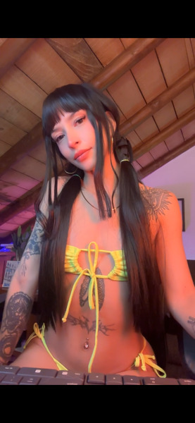 Interprete TeaKari Foto 2