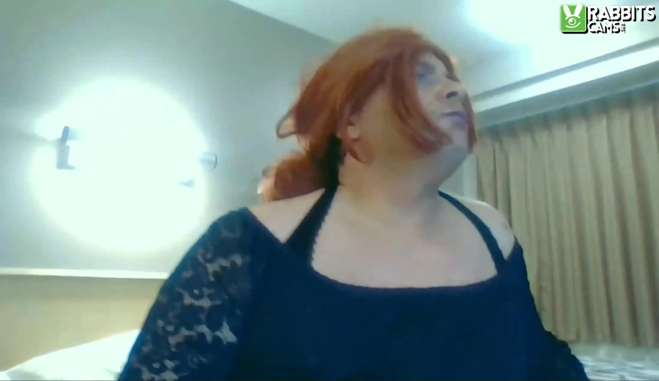 Interprete IVEBEENWAITING Video 1