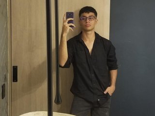 Image de profil du modèle de webcam JosephLenning