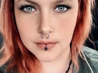LeahLennox profilbild på webbkameramodell