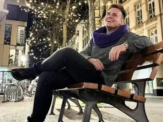 Paull19 profilbild på webbkameramodell