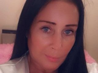 Imagen de perfil de modelo de cámara web de PrettyJadePlays