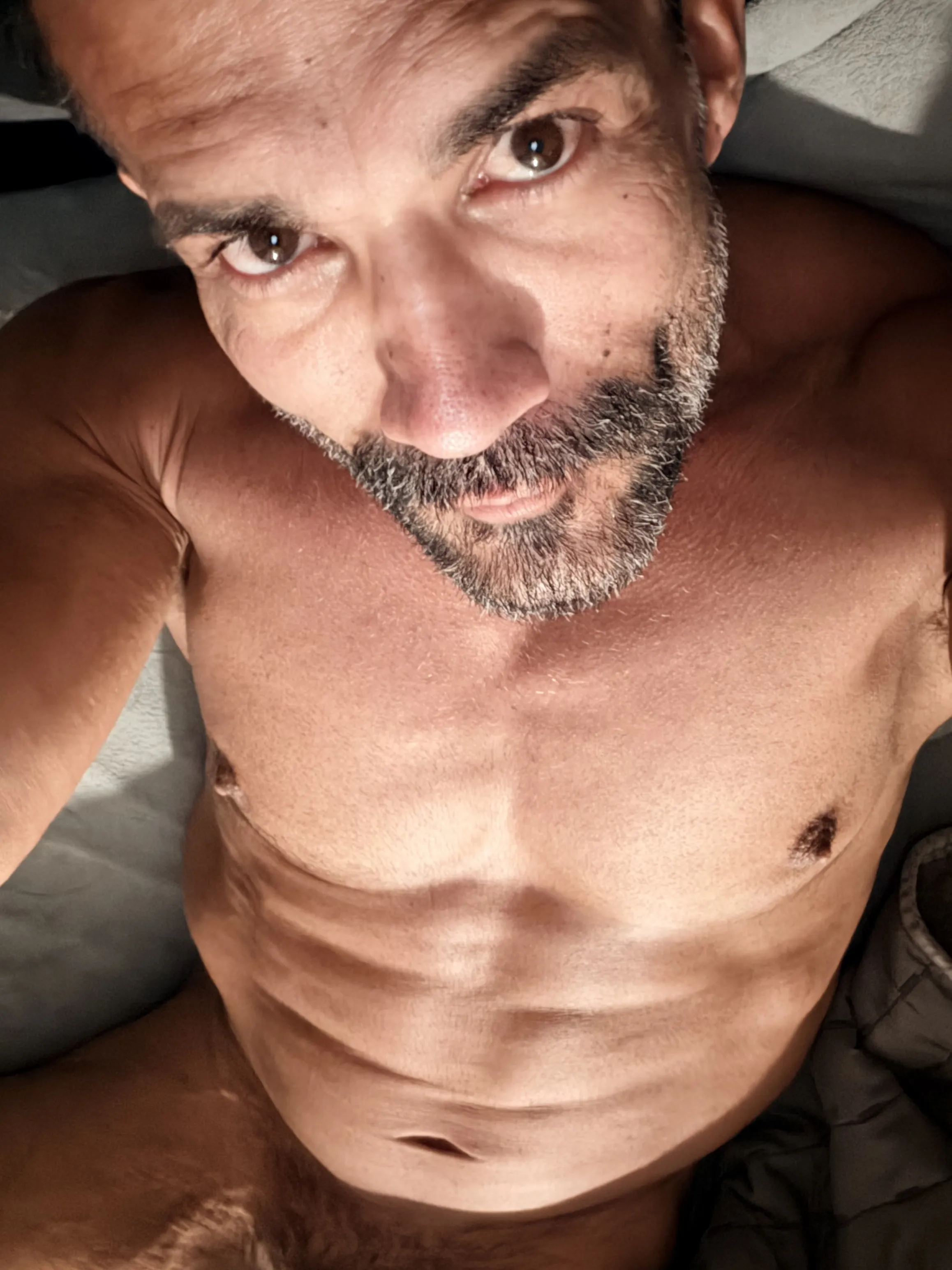 Interprete DEREK_LUXE Foto 3