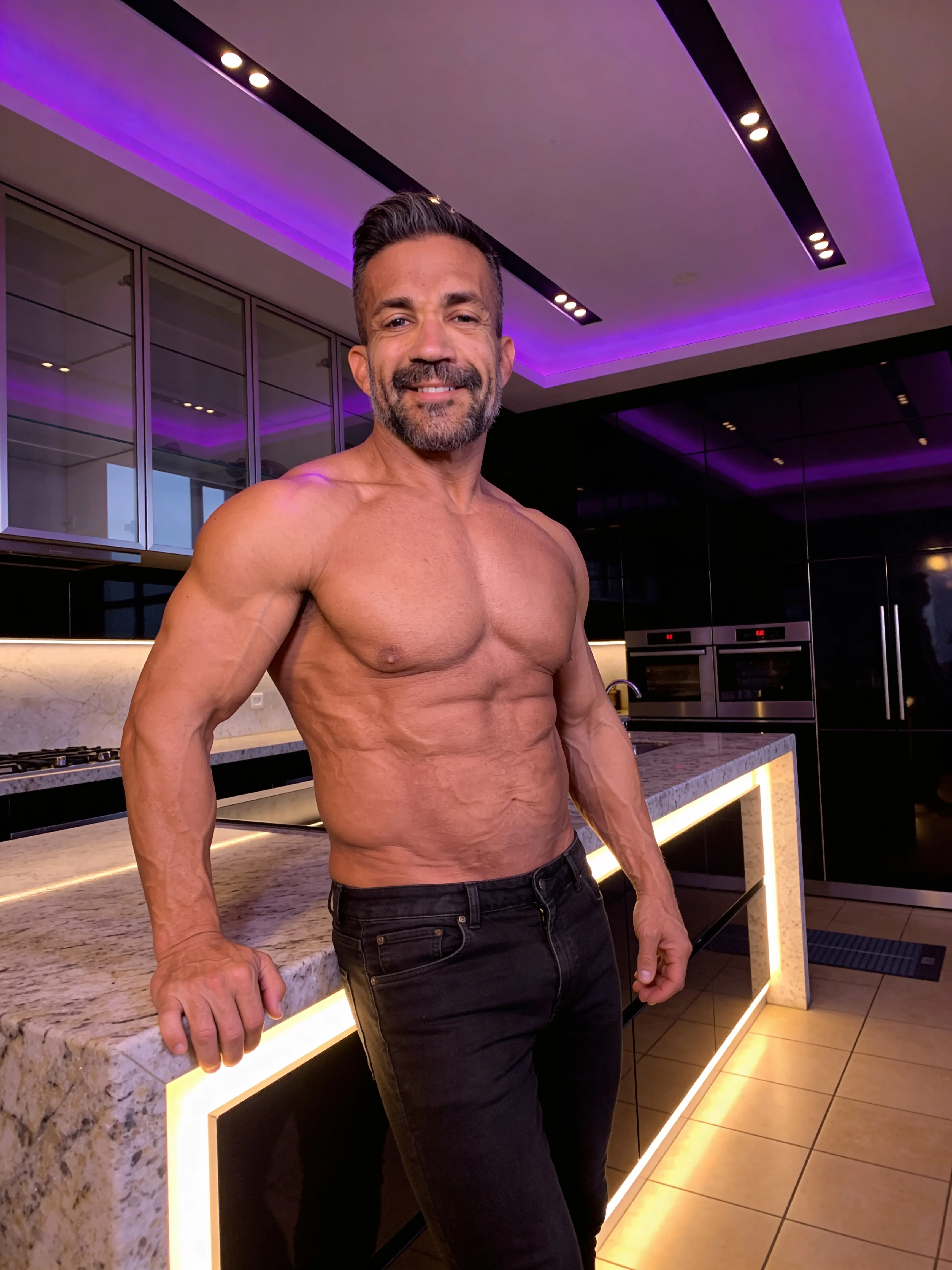 Interprete DEREK_LUXE Foto 1