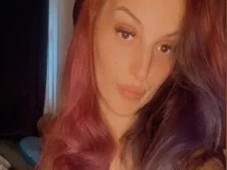IndieRayne profilbild på webbkameramodell